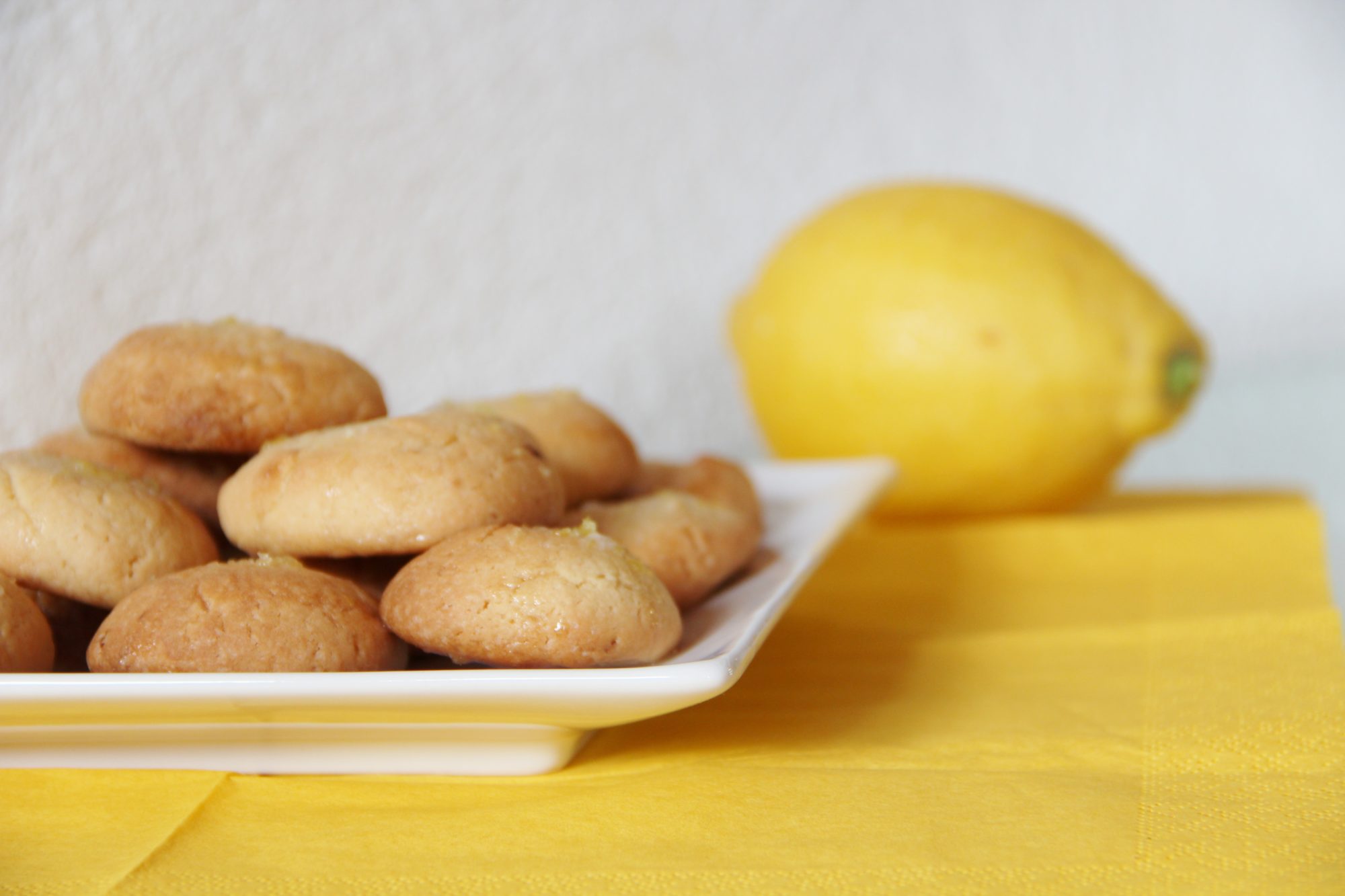 Zitronen-Ingwer-Cookies (vegan, zuckerfrei) - kuntergrün